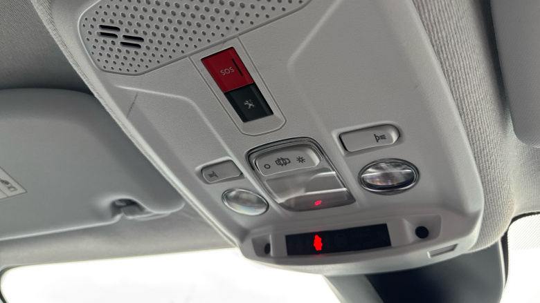 Peugeot 208 1.2 PureTech 100 Allure Premium + 5dr Petrol Hatchback